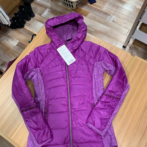 Lululemon down for a run puffer ski jacket NWT 8 - Picture 8 of 14